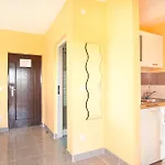 Kristal Apartman *